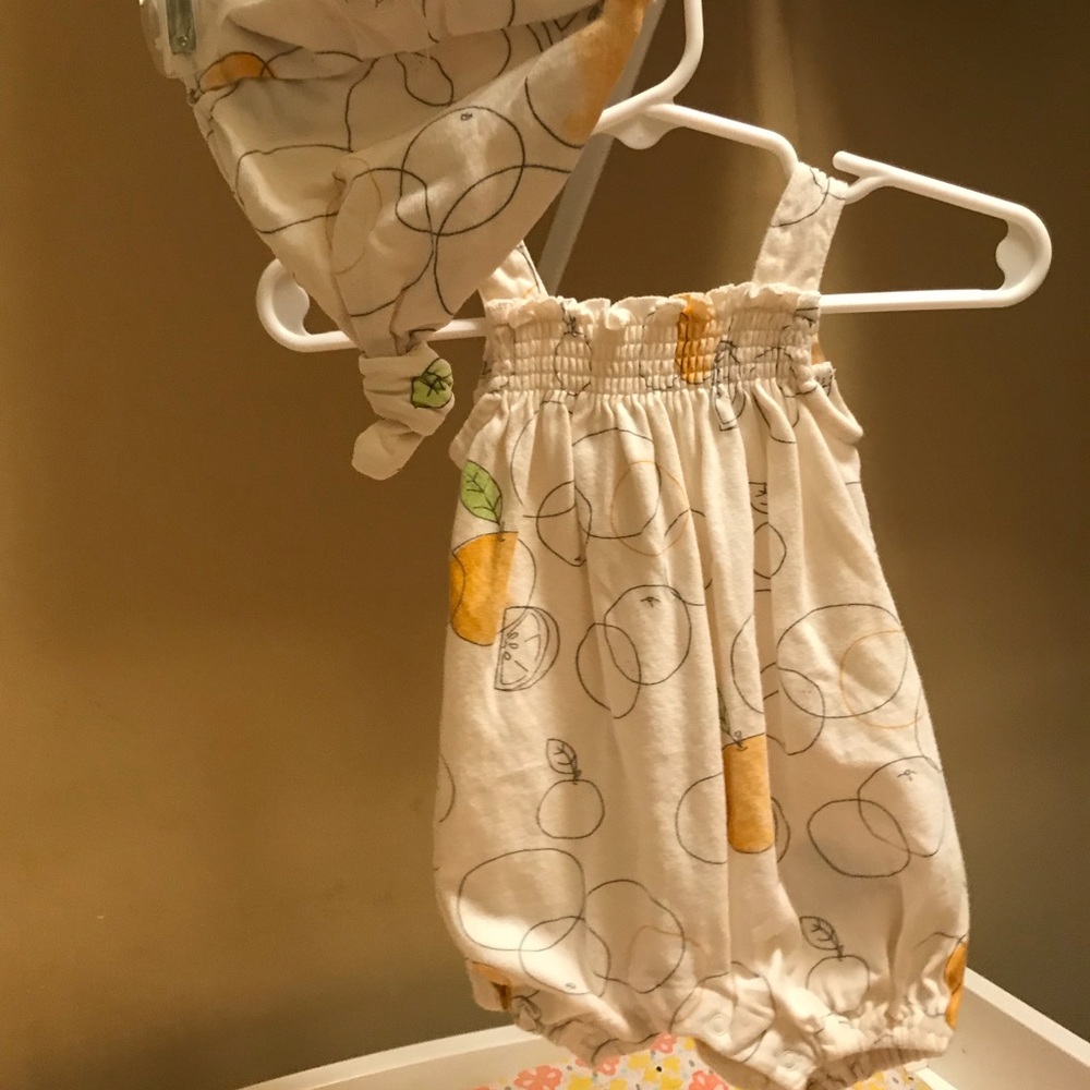 Baby Gap Organic Cotton 2 Piece Set